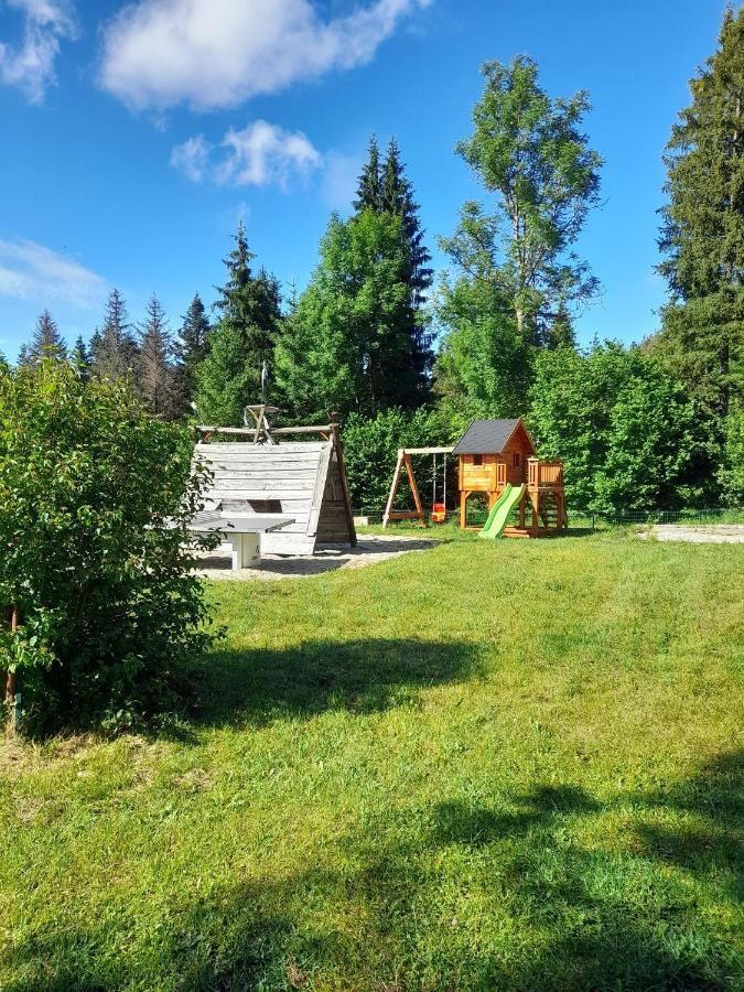 Camping-Chalets La Faviere Lac des Rouges Truites Экстерьер фото