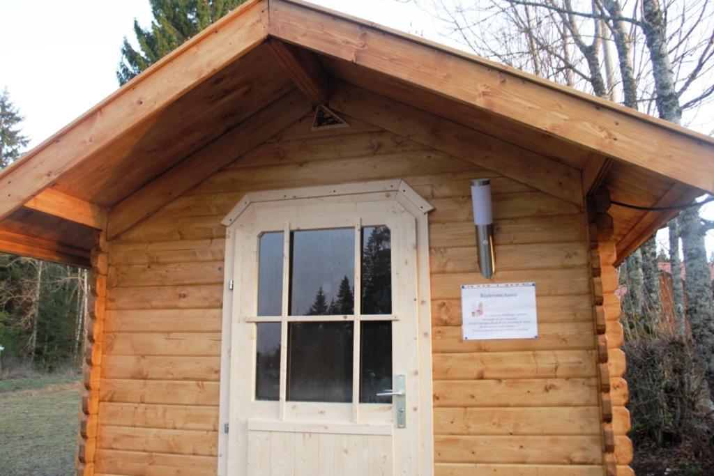 Camping-Chalets La Faviere Lac des Rouges Truites Экстерьер фото