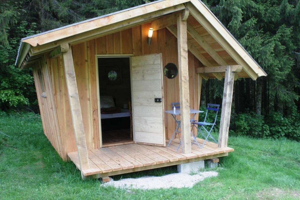 Camping-Chalets La Faviere Lac des Rouges Truites Экстерьер фото