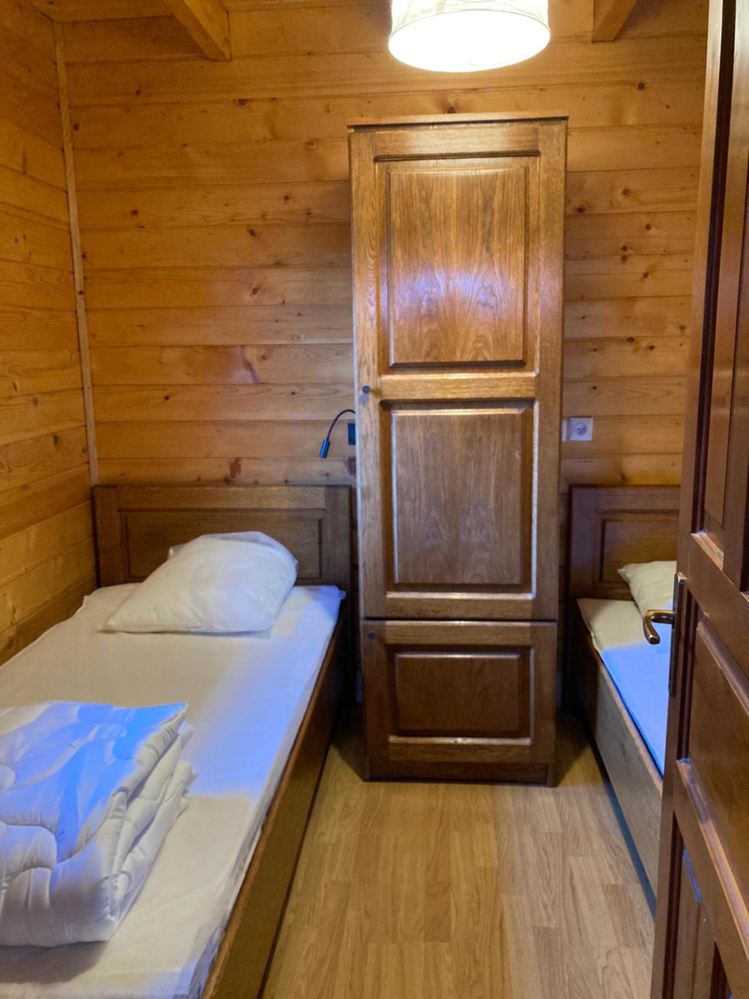 Camping-Chalets La Faviere Lac des Rouges Truites Экстерьер фото