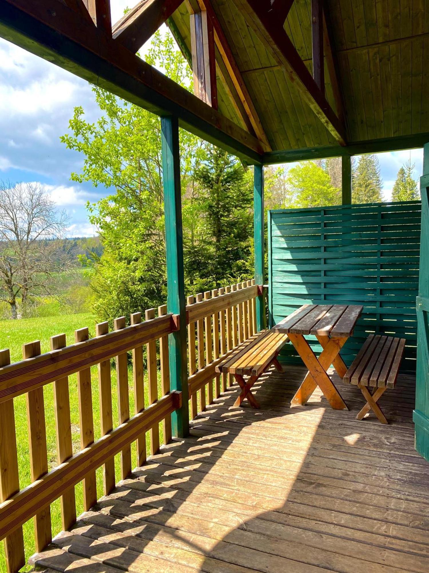 Camping-Chalets La Faviere Lac des Rouges Truites Экстерьер фото