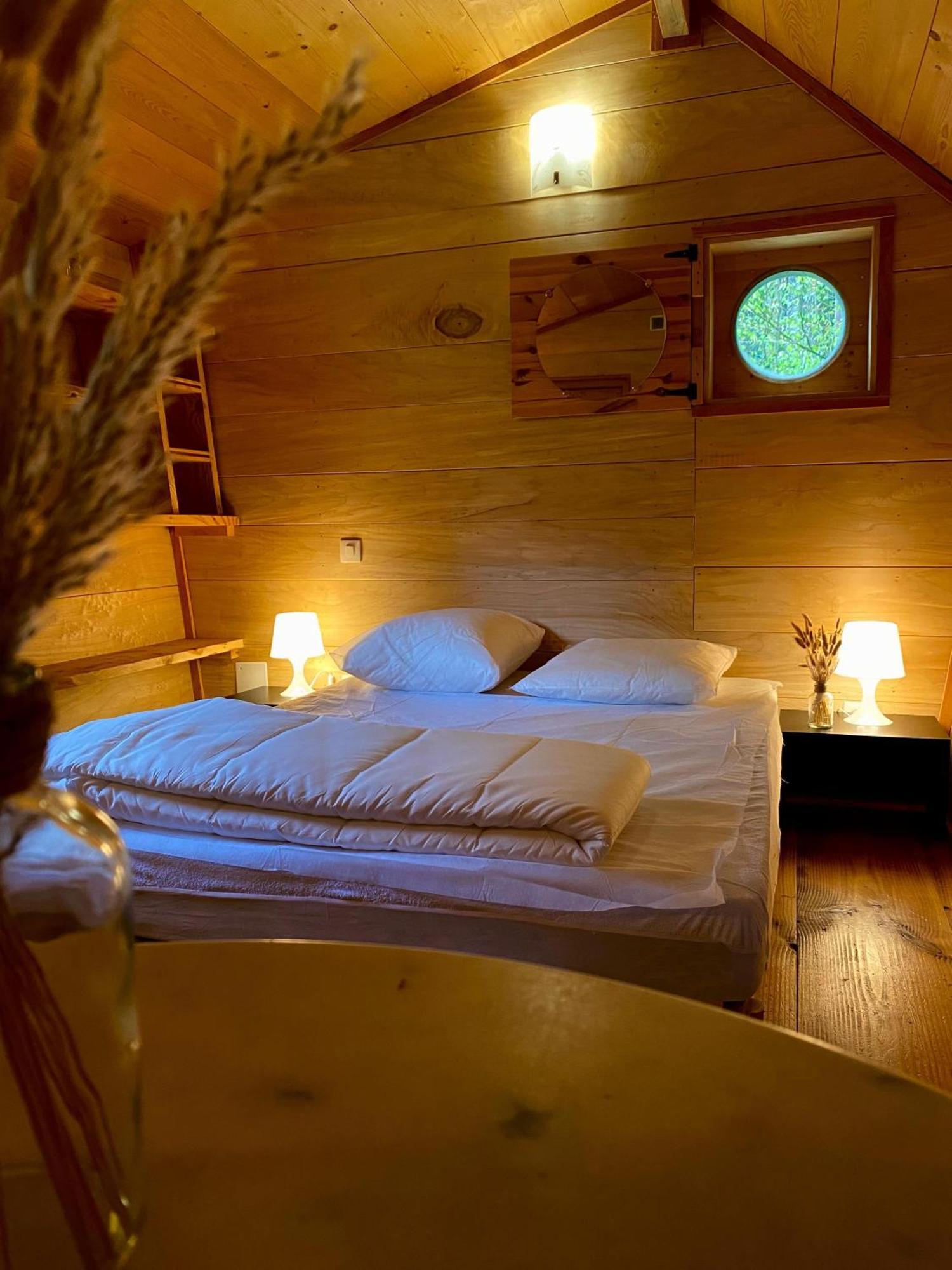 Camping-Chalets La Faviere Lac des Rouges Truites Экстерьер фото