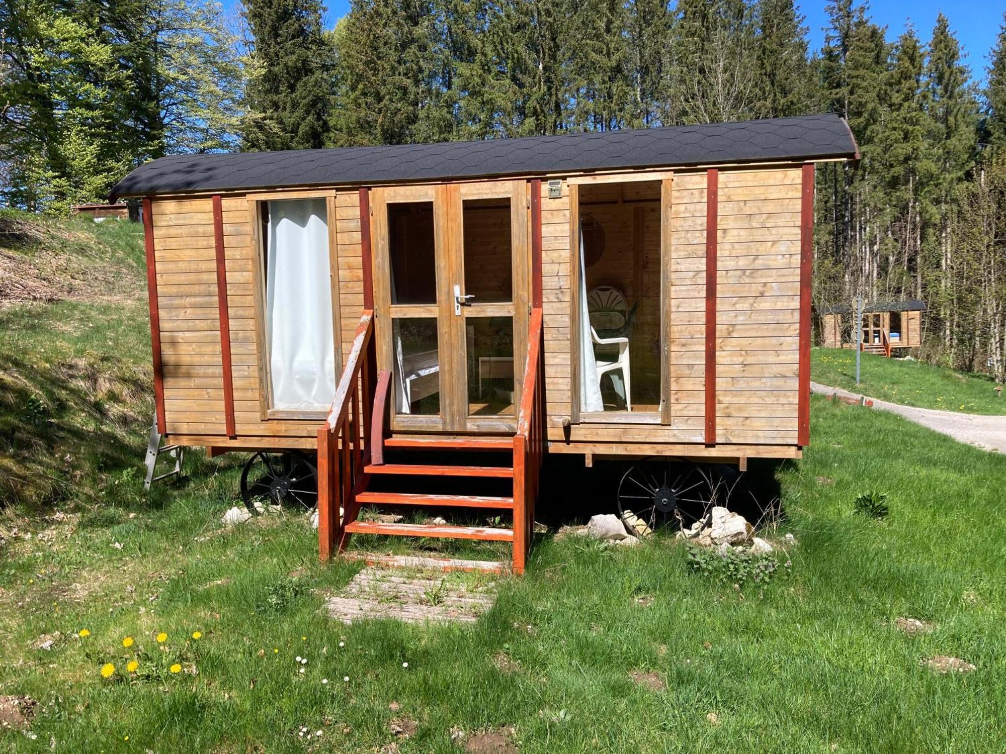 Camping-Chalets La Faviere Lac des Rouges Truites Экстерьер фото